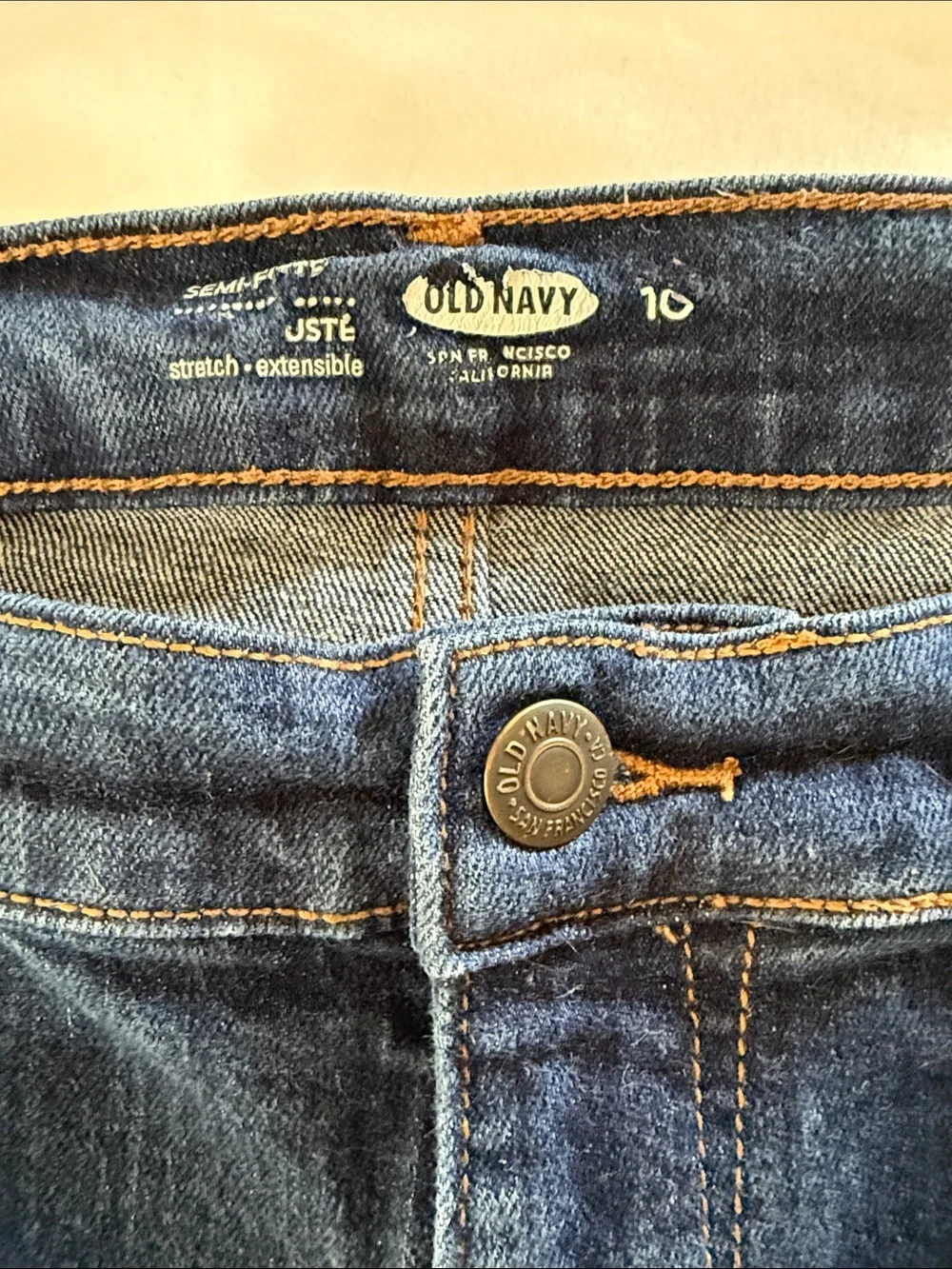 Old Navy Semi-Fitted Dark Blue Rolled-Hem Denim Shorts